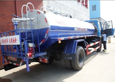 隨州鑫晟教您選購8方吸糞車 東風(fēng)平頭145吸糞車說明